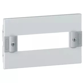   Placă frontală modulară metalică Legrand XL3 400 pentru canal de cabluri de 150 mm - 20303