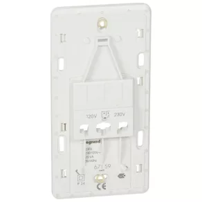 Priză pentru aparat de ras Legrand Céliane - 67159