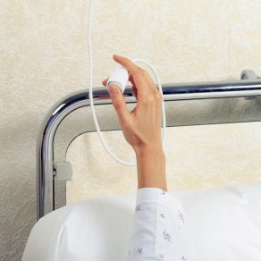   Buton de apel pentru asistente medicale cu cablu Legrand, cablu de 2 m, NC, nr. cat. 077150/076663L pentru prize - 78362