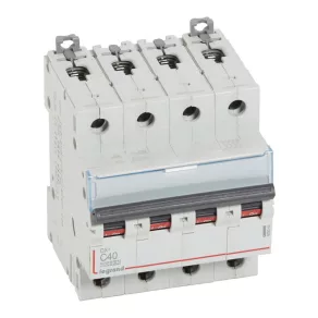   Întrerupător automat miniatural Legrand DX3 4P C40 10000A / 16 kA - 409340