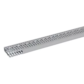   Conductă de cabluri din plastic perforat Legrand Transcab 25x80 - 636103