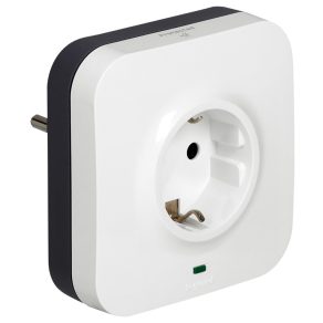   Priză Legrand 2P+F + priză 2xRJ45 (IN/OUT) cu protecție la supratensiune - 694670