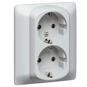   Legrand 771331 Galea Life priză 2x2P+F cu capac de siguranță, montată cu șuruburi, aluminiu