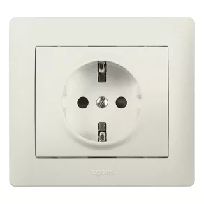   Legrand 771563 Galea Life 2P+F priză cu obturator de siguranță, cu arc, alb perlat