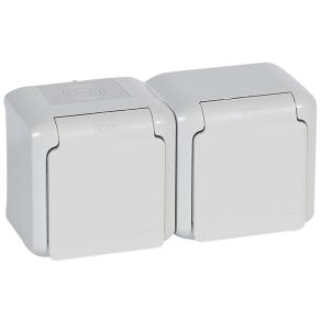   Priză Legrand Forix IP44 fk 2x2P+F cu împământare, 16 A, cu capac cu fixare rapidă, obturator de siguranță, gri - 782394