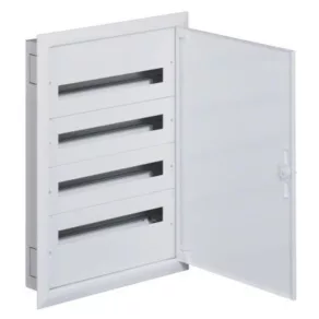   HAGER FW424FT Tablou de distribuție cu panou metalic, 96 de module, 4 rânduri, 842x622x121 mm, cu ușă plină, IP30, încastrat, Univers (Hager FW424FT)