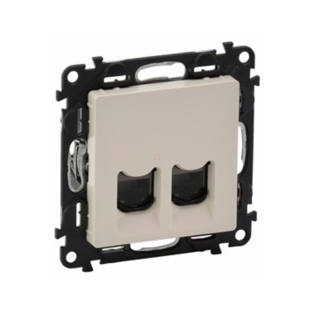 Legrand Valena Life 753241 2xRJ45 UTP Cat5e aljzat elefántcsont