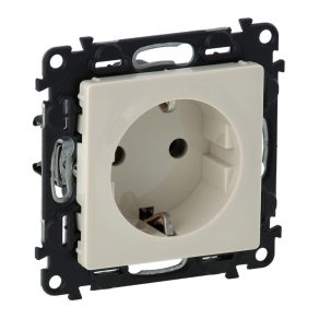   Priză Legrand Valena Life 2P+F, cablare cu arc, culoare fildeș - 753221