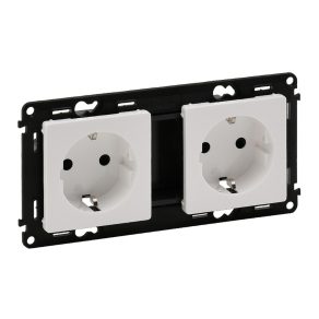   Priză de perete Legrand Valena Life 2x2P+F cu obturator de siguranță, cablaj cu arc, alb - 753122