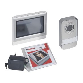   Set interfon video color Legrand cu 2 fire, pentru 1 sau 2 apartamente, cu unitate interioară cu ecran tactil de 7" - 369320
