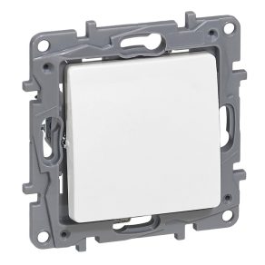 legrand-niloe-alb-n101jf-buton-cu-buton-cu-contact-de-comutare-764522-3414970682437