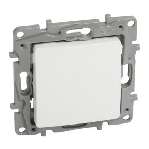 comutator-legrand-niloe-alb-106-764501-3414970683052