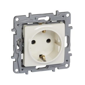   Priză Legrand Niloé 2P+F cu obturator de siguranță (montată cu șuruburi), bej - 764629