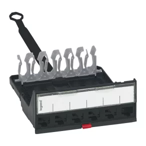   Caseta goală LeGrand pentru 6 porturi RJ45 LCS3 Cat5e..Cat8 - 33755