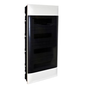   Legrand PractiboxS cutie de distribuție cu 4 rânduri și 18 module, pentru montare încastrată în plăci de gips-carton (850 °C), cu ușă transparentă de culoare fumurie, împământare de protecție și terminal de distribuție neutru - 137179