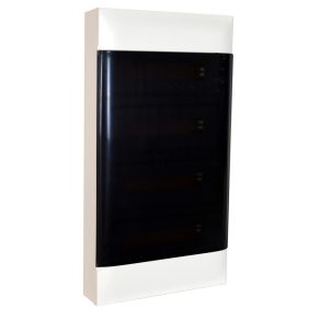   Legrand PractiboxS cutie de distribuție cu 4 rânduri și 18 module, montată pe perete (650 °C), cu ușă transparentă de culoare fumurie, împământare de protecție și terminal de distribuție neutru - 137219