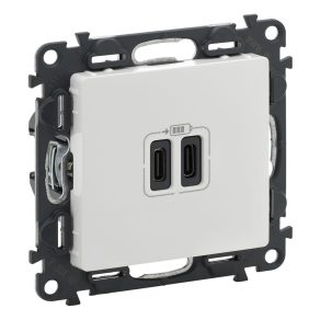   Priză Legrand Valena Life cu conector dublu USB tip C, 5 V–3 A–15 W, protecție la supratensiune <gt/>1 kW, SELV clasa II, alb - 753107