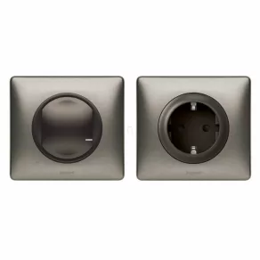   Legrand Céliane Netatmo Smart Starter Pack - Unitate centrală cu priză inteligentă Céliane Netatmo + întrerupător principal în culoarea gri grafit - 64828