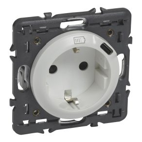   Priză Legrand Céliane 2P+F + priză de încărcare USB-C 1, 5A-5V-7,5W, conexiune cu arc, alb - 68119