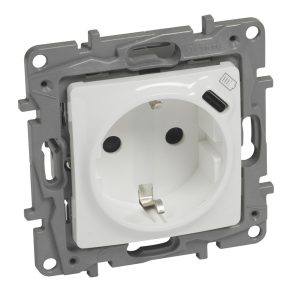   Priză cu împământare Legrand Niloé 2P+F, cu conector USB tip C, albă - 764535