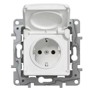   Priză Legrand Niloé albă 2P+F GYV IP44 cu obturator de siguranță - 764531