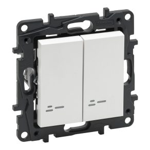 legrand-niloe-step-alb-105jf-comutator-candelabru-cu-indicator-luminos-10ax-863115-3414971834514