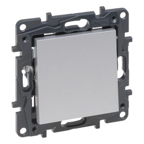   Întrerupător unipolar Legrand Niloé Step, 10AX, aluminiu - 863301