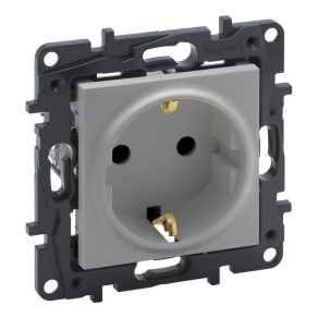   Priză Legrand Niloé Step 2P+F (tip șurub), aluminiu - 863321