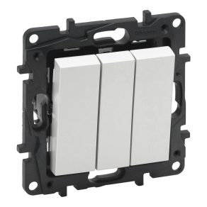   Întrerupător unipolar Legrand Niloé Step 3, 10AX, alb - 863103