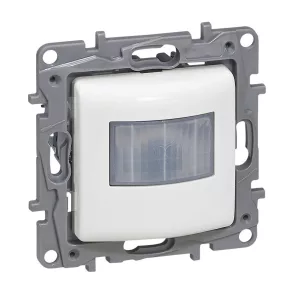   Întrerupător cu senzor de mișcare (PIR) Legrand Niloé, LED 500 W, 3 fire, alb - 764582A
