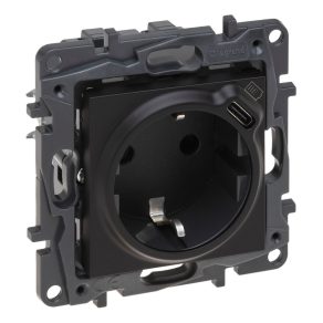   Priză combinată Legrand Niloé Step 2P+F + USB-C, (cu arc), cu obturator de siguranță, negru - 863526
