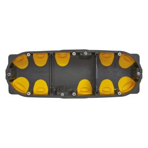   Cutie de montare încastrată Legrand Batibox, 3 locuri, cauciuc, 40 mm - 080023L