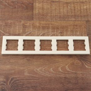   Schneider Electric Asfora - EPH5800523 - Cadru cu cinci prize, orizontal, bej