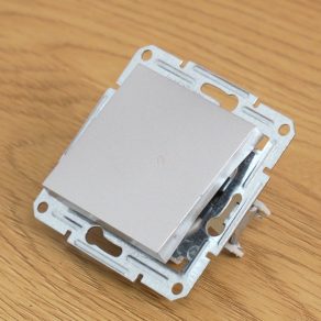   Comutator încrucișat Schneider Electric Asfora încastrat cu capac, aluminiu