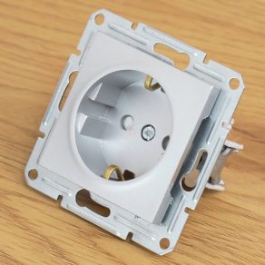   Schneider Electric Asfora - EPH2900261 - Priză 2P+F, cu obturator de siguranță, montată cu șuruburi, din aluminiu