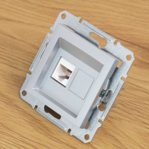   Priză Schneider Asfora 1xRJ45 Cat5e UTP, aluminiu, EPH4300161, în ambalaj deschis