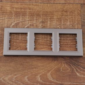   Schneider Electric Asfora - EPH5800362 - Cadru triplu, orizontal, oțel