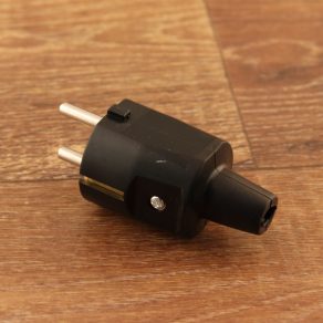 Ștecher pivotant, cu împământare, PVC, negru