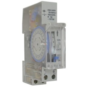   Comutator cu temporizator cu program zilnic, montabil pe șină (3680 W)