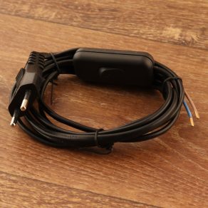 Cablu asamblat cu comutator, 1,5 metri, negru