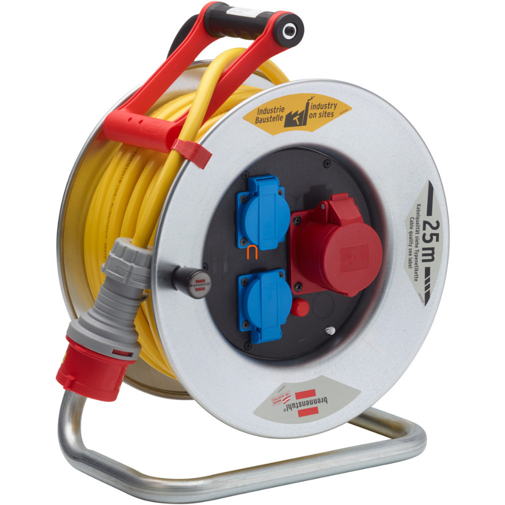 Cablu pentru exterior cu cablu de 30 metri, 3 prize, portocaliu (Garant ST-CEE)