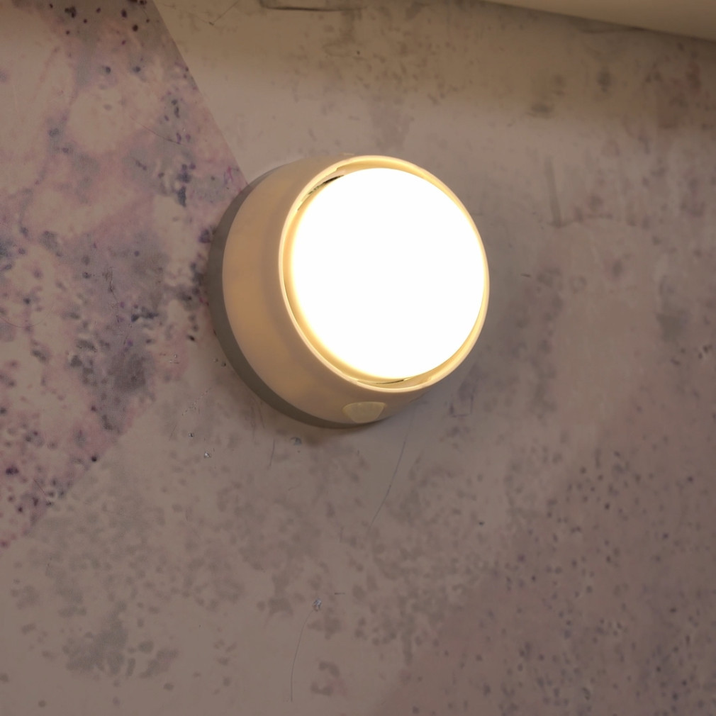 Lumină LED de noapte cu senzor de mișcare și întrerupător crepuscular, 2 baterii tip creion - Brennenstuhl 1173290