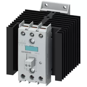  Relé cu semiconductori (SSR) Siemens 3RF2430-1AC45, 3x30 A/48-600 V c.a., tensiune de comandă 4-30 V c.c., cu radiator, cu prindere prin șuruburi