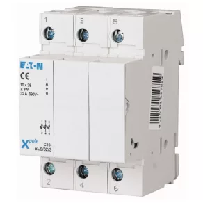   Eaton 112228 C10-SLS/32/3-L Secționator cu siguranță, pentru siguranțe 10x38, cu indicator luminos intermitent
