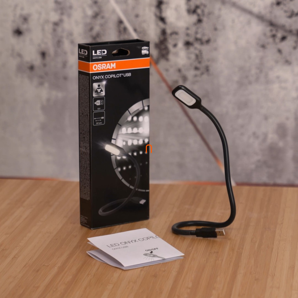 Lampa de citit flexibilă cu LED Osram Onyx Copilot USB, lumină albă caldă 3200 K, 20 lumeni, conexiune USB, lungime 394 mm, silicon negru, pentru iluminatul interior al vehiculelor, ONYX-USB