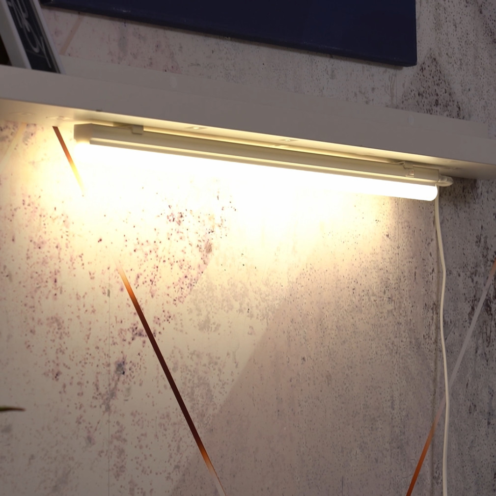 Ledvance lampă LED pentru panou de comandă, alb cald, 8 W, 57,3 cm (LED liniar)
