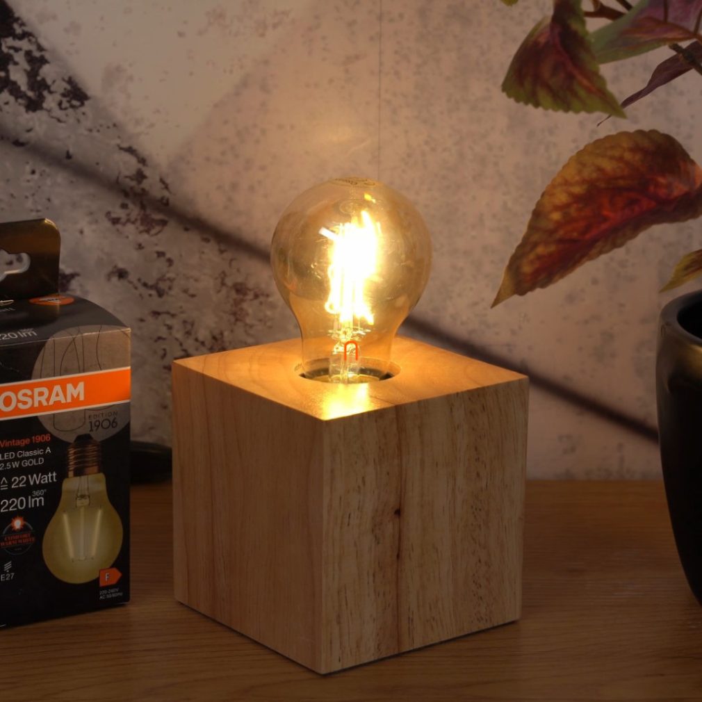 Osram Vintage A E27 2,5W 220lm 2400K, chihuahua - în locul becurilor de 22W