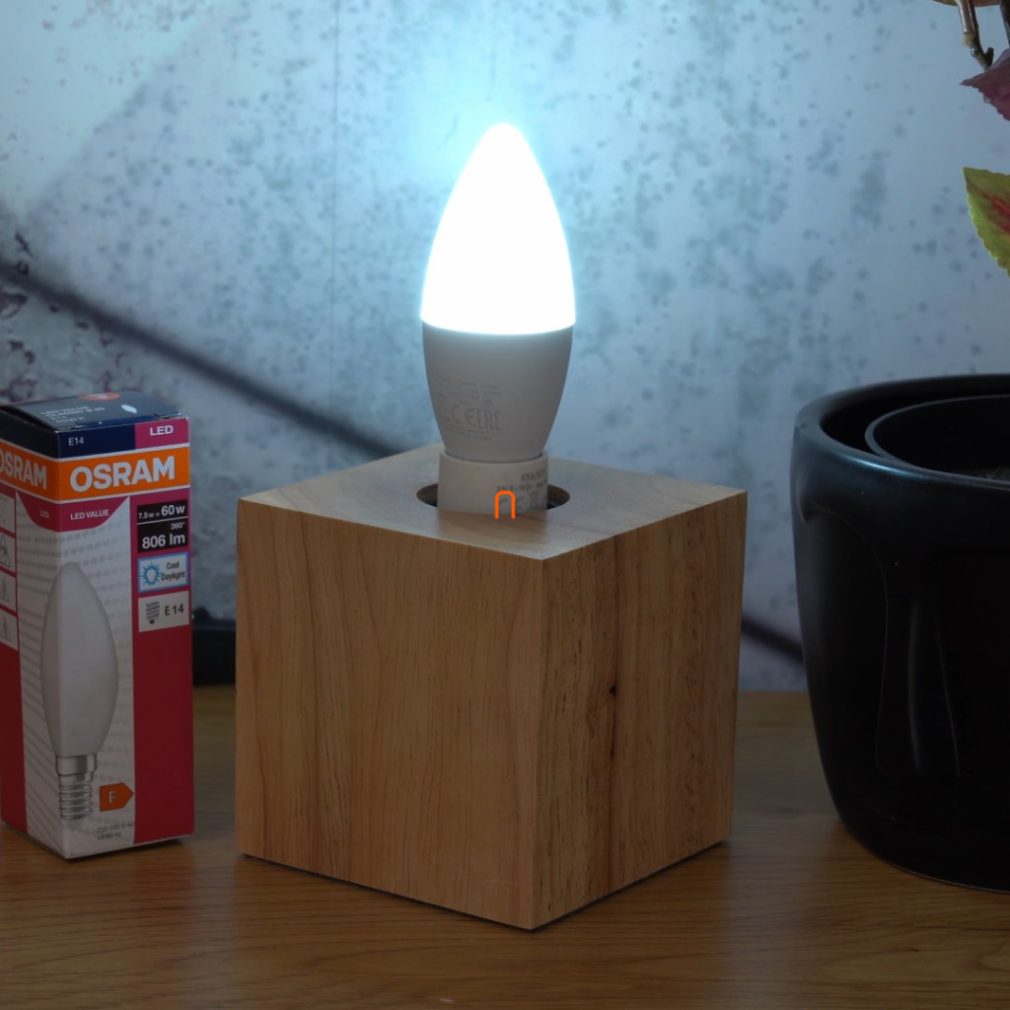 Osram E14 LED Value bec 7,5W 806lm 6500K daylight - înlocuiește becul incandescent de 60W