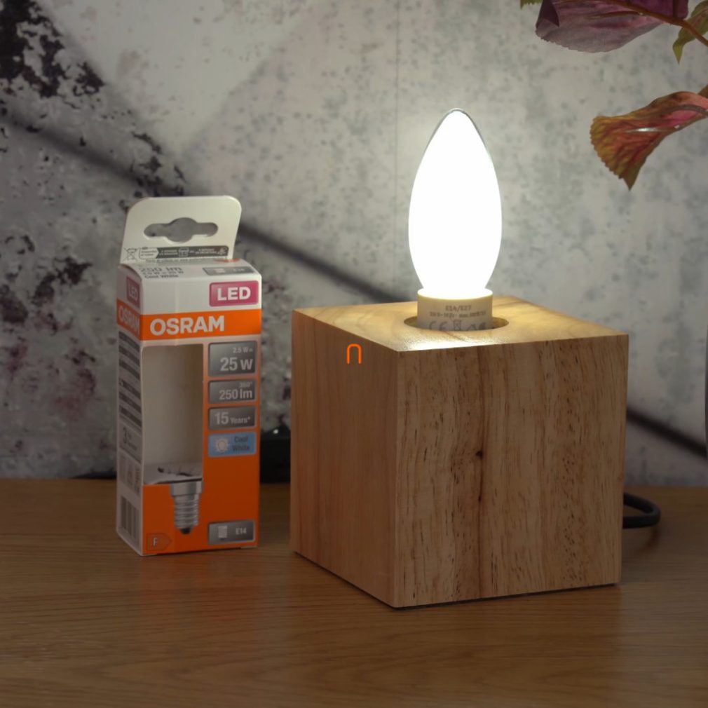 Osram E14 LED Star lumânare 2,5W 250lm 4000K alb rece 300° opal - înlocuiește becul de 25W