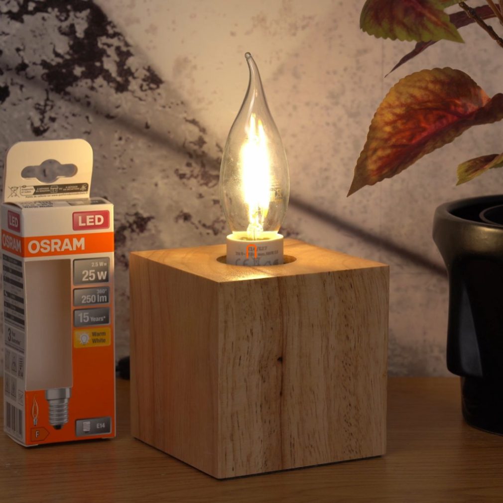 Osram E14 LED Star cu efect de suflare 2,5W 250lm 2700K alb cald 300° - înlocuiește becul de 25W